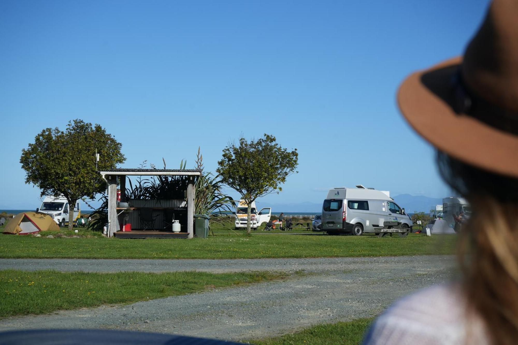 The Barn Cabins & Camp Marahau Exterior foto